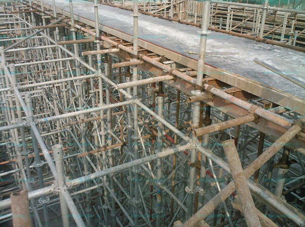 【建筑鋼管腳手架】完工后理應(yīng)“功成身退”！