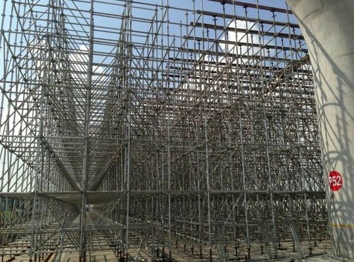 【蘇州腳手架搭拆廠家】不牢固、不穩(wěn)定★通通不要